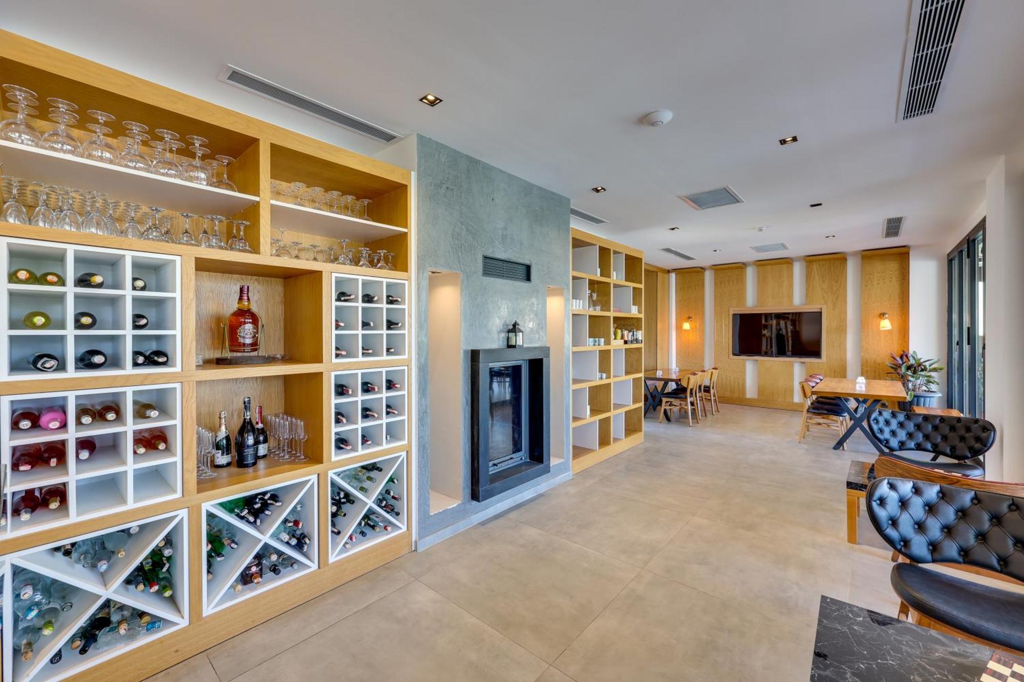 Hotel Celeste Bella Luxury & 4*
