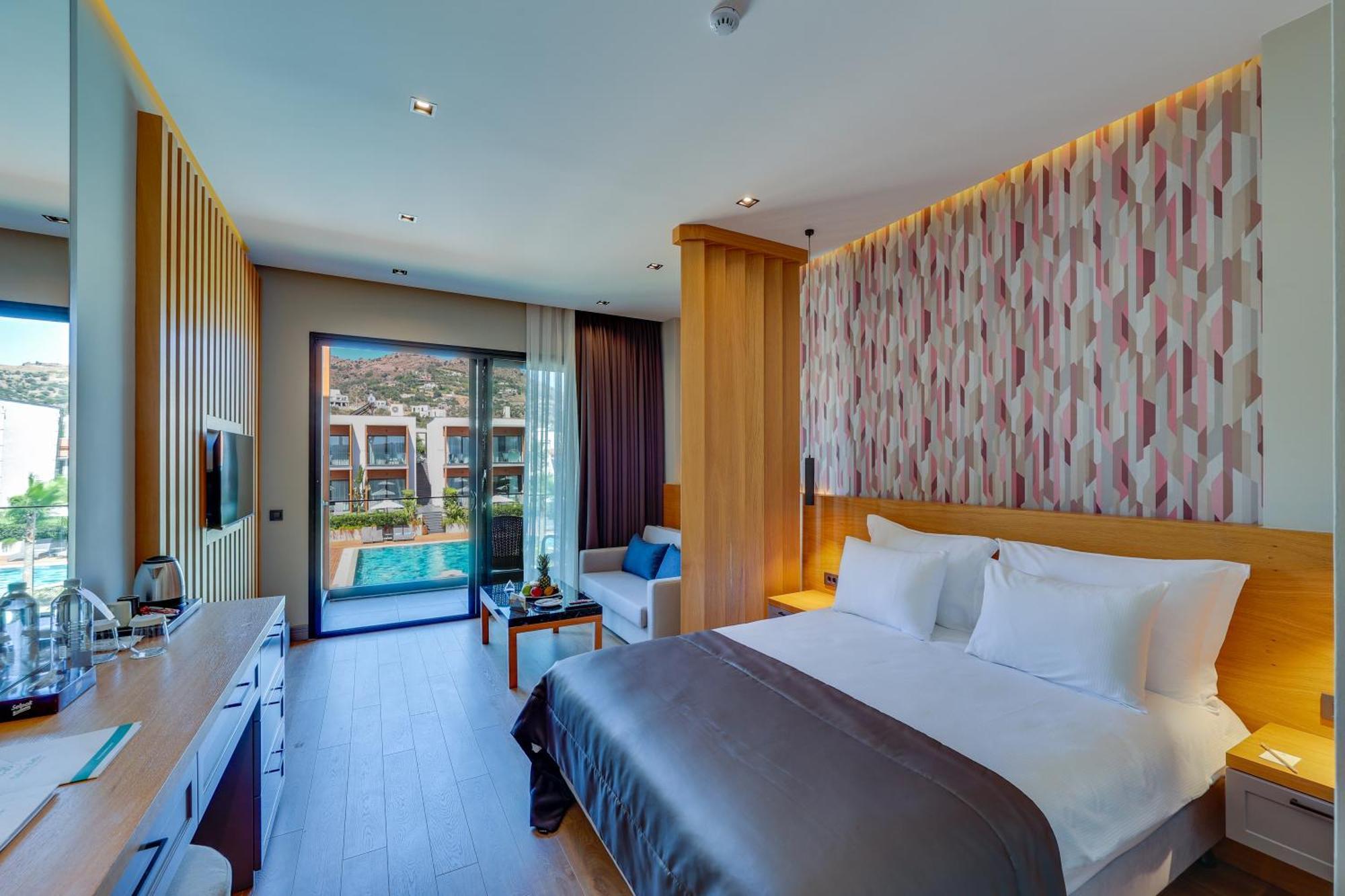 Hotel Celeste Bella Luxury & 4*