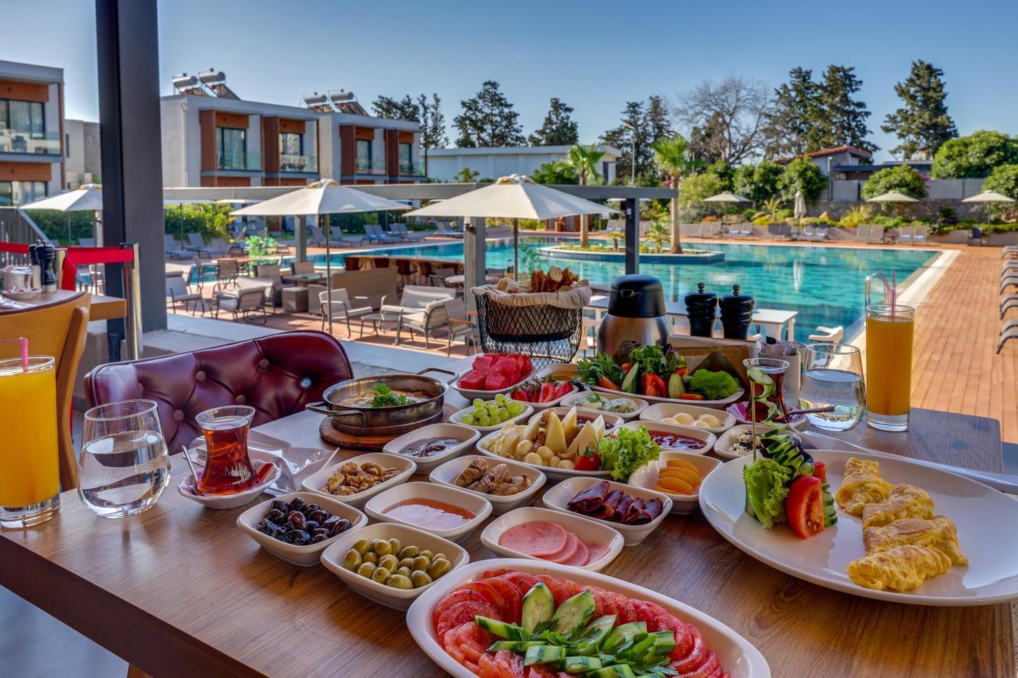 Celeste Bella Luxury & Hotel 4*