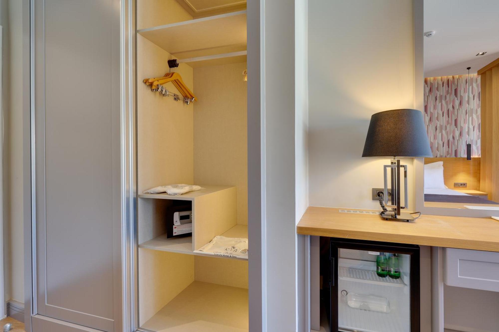 Celeste Bella Luxury & Ortakent